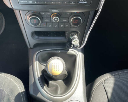 Красный Ниссан Кашкай, объемом двигателя 1.6 л и пробегом 174 тыс. км за 10500 $, фото 16 на Automoto.ua