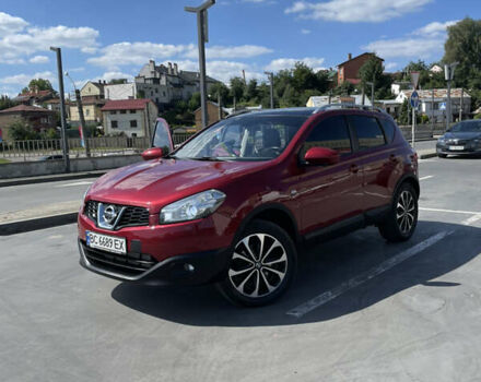 Красный Ниссан Кашкай, объемом двигателя 1.6 л и пробегом 174 тыс. км за 10500 $, фото 2 на Automoto.ua