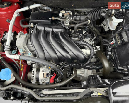 Красный Ниссан Кашкай, объемом двигателя 1.6 л и пробегом 86 тыс. км за 12999 $, фото 64 на Automoto.ua