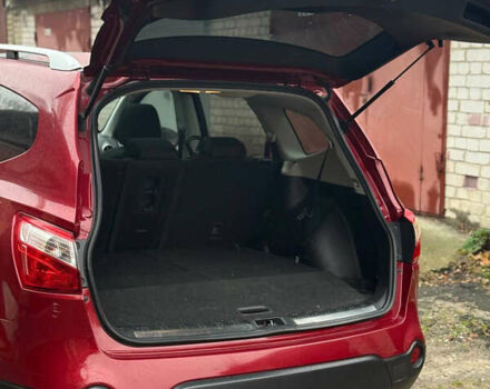 Красный Ниссан Кашкай, объемом двигателя 2 л и пробегом 162 тыс. км за 6400 $, фото 17 на Automoto.ua