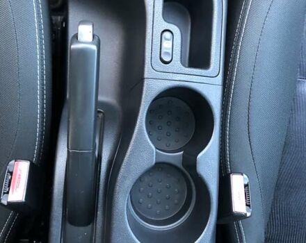 Красный Ниссан Кашкай, объемом двигателя 2 л и пробегом 184 тыс. км за 12200 $, фото 86 на Automoto.ua