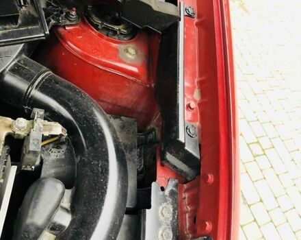 Красный Ниссан Кашкай, объемом двигателя 2 л и пробегом 184 тыс. км за 12200 $, фото 108 на Automoto.ua