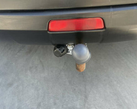 Красный Ниссан Кашкай, объемом двигателя 1.6 л и пробегом 174 тыс. км за 10500 $, фото 11 на Automoto.ua