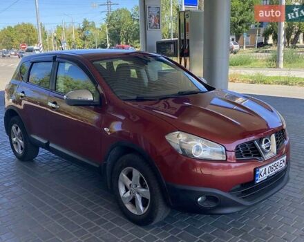 Красный Ниссан Кашкай, объемом двигателя 1.6 л и пробегом 152 тыс. км за 9999 $, фото 7 на Automoto.ua