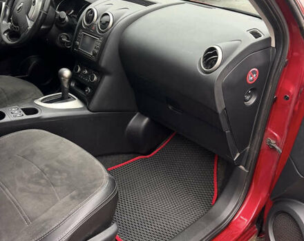 Красный Ниссан Кашкай, объемом двигателя 1.6 л и пробегом 219 тыс. км за 11400 $, фото 16 на Automoto.ua