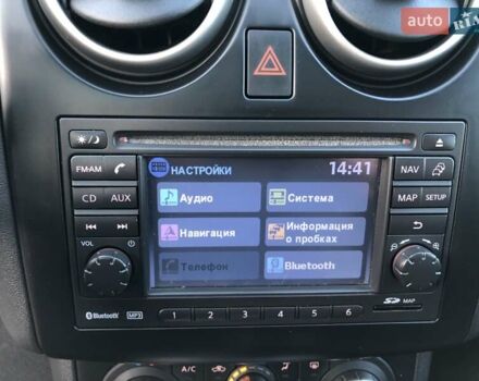 Красный Ниссан Кашкай, объемом двигателя 0 л и пробегом 164 тыс. км за 12690 $, фото 64 на Automoto.ua