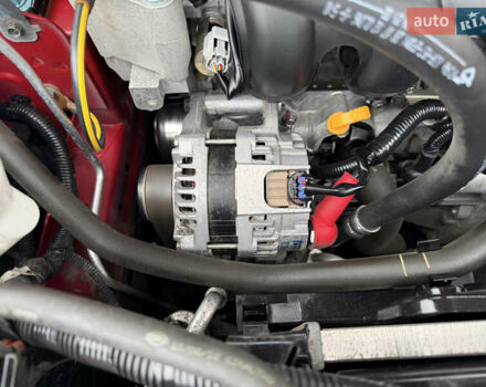 Красный Ниссан Кашкай, объемом двигателя 1.6 л и пробегом 86 тыс. км за 12999 $, фото 63 на Automoto.ua