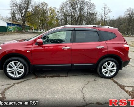 Червоний Ніссан Кашкай, об'ємом двигуна 1.6 л та пробігом 191 тис. км за 11300 $, фото 2 на Automoto.ua