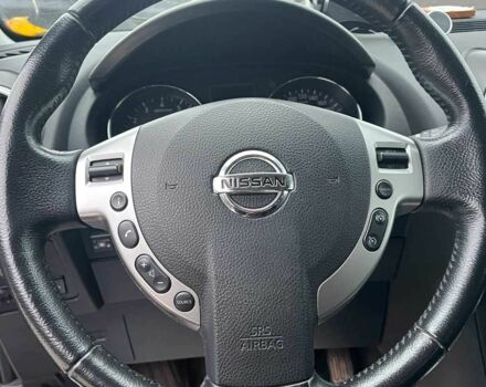 Красный Ниссан Кашкай, объемом двигателя 1.6 л и пробегом 116 тыс. км за 11200 $, фото 11 на Automoto.ua