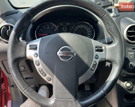 Красный Ниссан Кашкай, объемом двигателя 1.6 л и пробегом 116 тыс. км за 11200 $, фото 12 на Automoto.ua