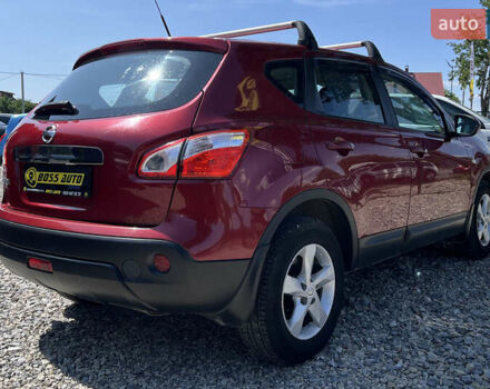 Красный Ниссан Кашкай, объемом двигателя 1.6 л и пробегом 116 тыс. км за 11200 $, фото 6 на Automoto.ua