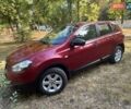 Красный Ниссан Кашкай, объемом двигателя 1.6 л и пробегом 81 тыс. км за 13800 $, фото 6 на Automoto.ua