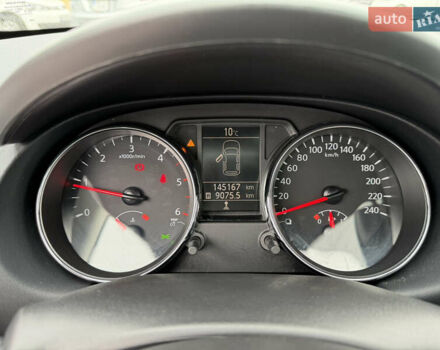 Красный Ниссан Кашкай, объемом двигателя 1.5 л и пробегом 140 тыс. км за 12800 $, фото 31 на Automoto.ua