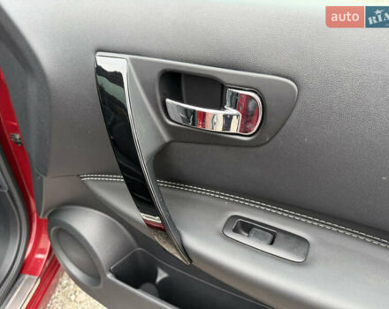 Красный Ниссан Кашкай, объемом двигателя 1.5 л и пробегом 140 тыс. км за 12800 $, фото 18 на Automoto.ua