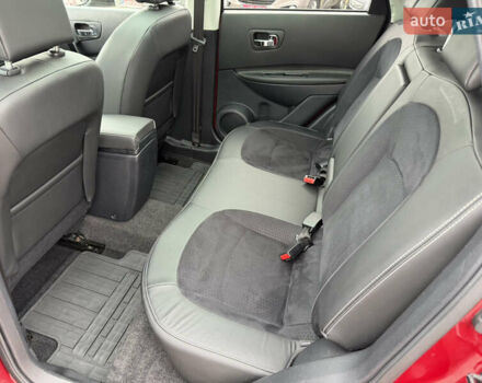 Красный Ниссан Кашкай, объемом двигателя 1.5 л и пробегом 140 тыс. км за 12800 $, фото 21 на Automoto.ua