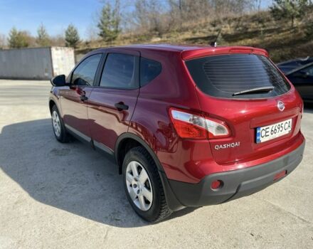 Красный Ниссан Кашкай, объемом двигателя 1.6 л и пробегом 80 тыс. км за 11200 $, фото 5 на Automoto.ua