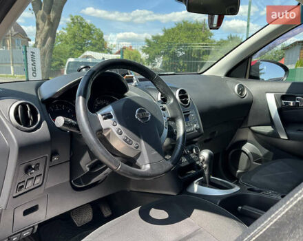 Красный Ниссан Кашкай, объемом двигателя 1.6 л и пробегом 116 тыс. км за 11200 $, фото 9 на Automoto.ua