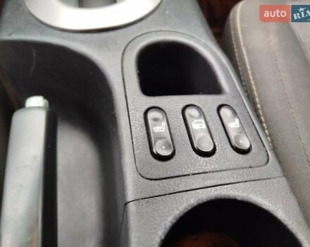 Красный Ниссан Кашкай, объемом двигателя 1.6 л и пробегом 214 тыс. км за 8999 $, фото 17 на Automoto.ua