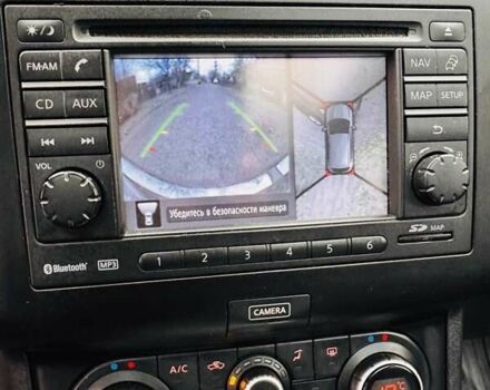 Красный Ниссан Кашкай, объемом двигателя 2 л и пробегом 147 тыс. км за 11700 $, фото 46 на Automoto.ua