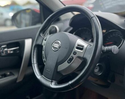 Красный Ниссан Кашкай, объемом двигателя 1.6 л и пробегом 116 тыс. км за 11200 $, фото 17 на Automoto.ua