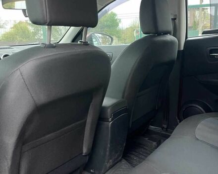 Красный Ниссан Кашкай, объемом двигателя 1.6 л и пробегом 116 тыс. км за 11200 $, фото 21 на Automoto.ua