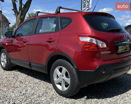 Красный Ниссан Кашкай, объемом двигателя 1.6 л и пробегом 116 тыс. км за 11200 $, фото 1 на Automoto.ua