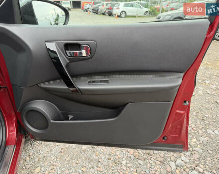 Красный Ниссан Кашкай, объемом двигателя 1.5 л и пробегом 140 тыс. км за 12800 $, фото 17 на Automoto.ua