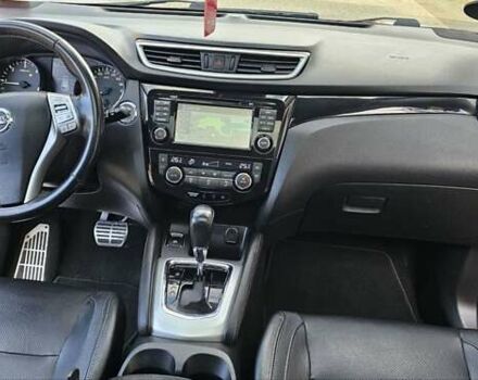 Красный Ниссан Кашкай, объемом двигателя 1.6 л и пробегом 233 тыс. км за 14850 $, фото 40 на Automoto.ua