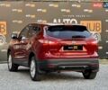 Красный Ниссан Кашкай, объемом двигателя 1.2 л и пробегом 212 тыс. км за 11700 $, фото 3 на Automoto.ua