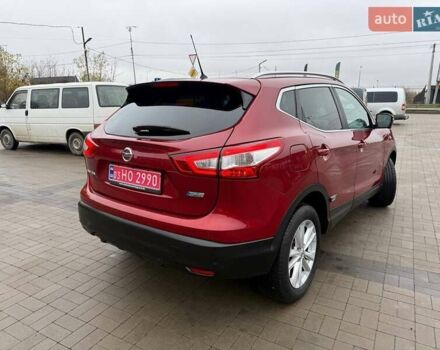 Красный Ниссан Кашкай, объемом двигателя 1.5 л и пробегом 228 тыс. км за 14500 $, фото 2 на Automoto.ua