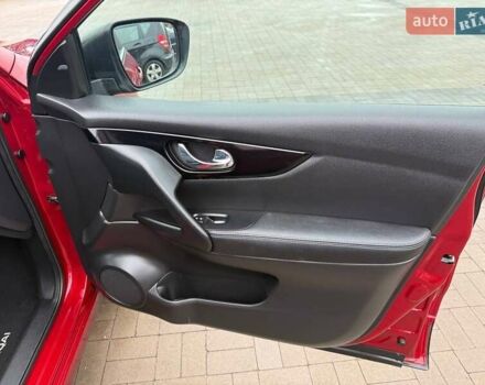 Красный Ниссан Кашкай, объемом двигателя 1.5 л и пробегом 228 тыс. км за 14500 $, фото 19 на Automoto.ua