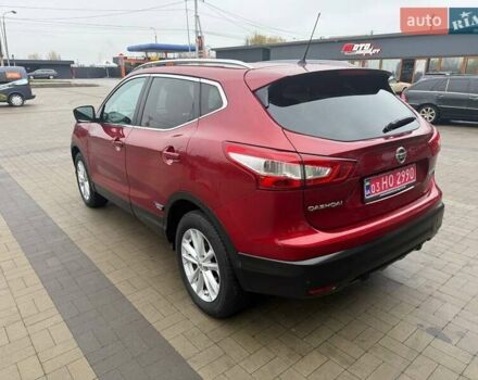 Красный Ниссан Кашкай, объемом двигателя 1.5 л и пробегом 228 тыс. км за 14500 $, фото 5 на Automoto.ua