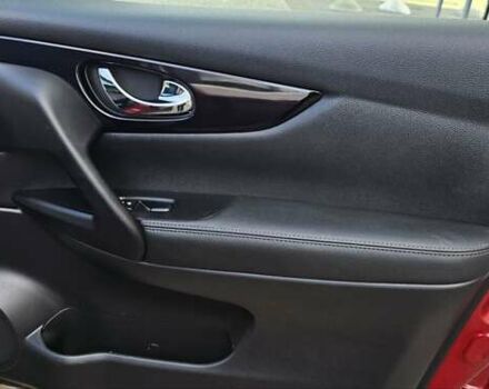 Красный Ниссан Кашкай, объемом двигателя 1.6 л и пробегом 233 тыс. км за 14850 $, фото 31 на Automoto.ua