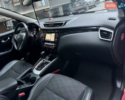 Красный Ниссан Кашкай, объемом двигателя 1.6 л и пробегом 217 тыс. км за 14950 $, фото 30 на Automoto.ua