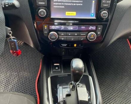 Червоний Ніссан Кашкай, об'ємом двигуна 1.6 л та пробігом 142 тис. км за 14400 $, фото 14 на Automoto.ua