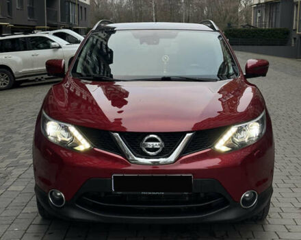 Красный Ниссан Кашкай, объемом двигателя 1.6 л и пробегом 217 тыс. км за 14950 $, фото 6 на Automoto.ua