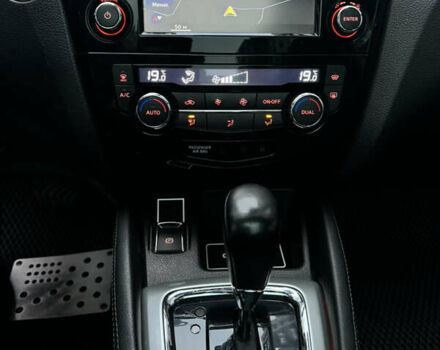 Красный Ниссан Кашкай, объемом двигателя 1.6 л и пробегом 217 тыс. км за 14950 $, фото 37 на Automoto.ua