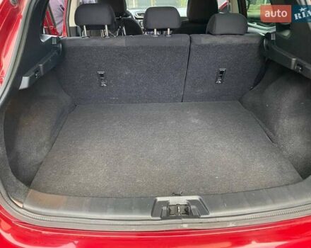 Червоний Ніссан Кашкай, об'ємом двигуна 1.6 л та пробігом 142 тис. км за 14400 $, фото 16 на Automoto.ua