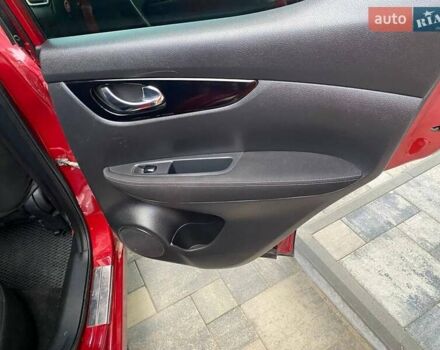 Червоний Ніссан Кашкай, об'ємом двигуна 1.6 л та пробігом 142 тис. км за 14400 $, фото 10 на Automoto.ua