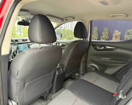 Красный Ниссан Кашкай, объемом двигателя 1.2 л и пробегом 70 тыс. км за 14300 $, фото 17 на Automoto.ua