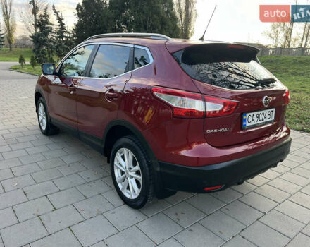 Красный Ниссан Кашкай, объемом двигателя 1.6 л и пробегом 105 тыс. км за 15900 $, фото 15 на Automoto.ua