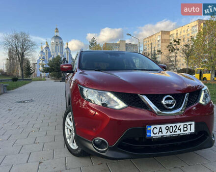 Красный Ниссан Кашкай, объемом двигателя 1.6 л и пробегом 105 тыс. км за 16600 $, фото 7 на Automoto.ua