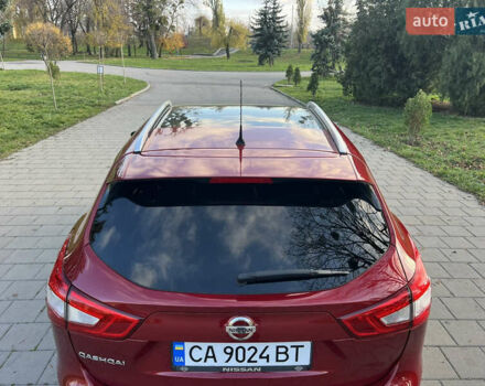 Красный Ниссан Кашкай, объемом двигателя 1.6 л и пробегом 105 тыс. км за 15900 $, фото 31 на Automoto.ua