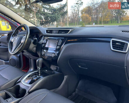 Червоний Ніссан Кашкай, об'ємом двигуна 1.6 л та пробігом 105 тис. км за 16300 $, фото 44 на Automoto.ua