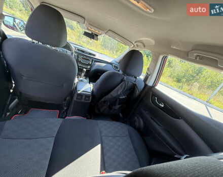 Червоний Ніссан Кашкай, об'ємом двигуна 1.2 л та пробігом 56 тис. км за 15000 $, фото 11 на Automoto.ua