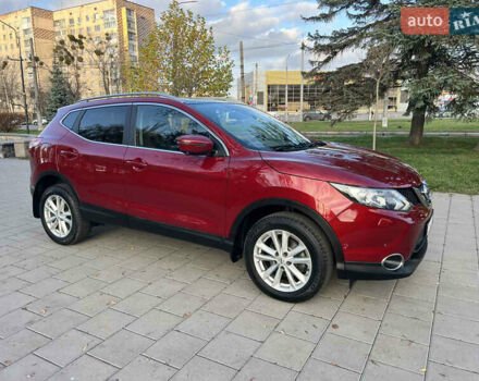 Червоний Ніссан Кашкай, об'ємом двигуна 1.6 л та пробігом 105 тис. км за 16800 $, фото 2 на Automoto.ua