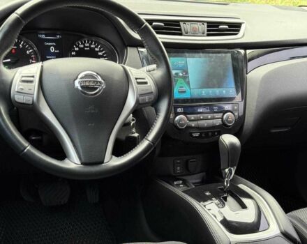 Красный Ниссан Кашкай, объемом двигателя 1.2 л и пробегом 70 тыс. км за 14300 $, фото 13 на Automoto.ua