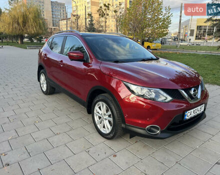 Красный Ниссан Кашкай, объемом двигателя 1.6 л и пробегом 105 тыс. км за 15900 $, фото 7 на Automoto.ua