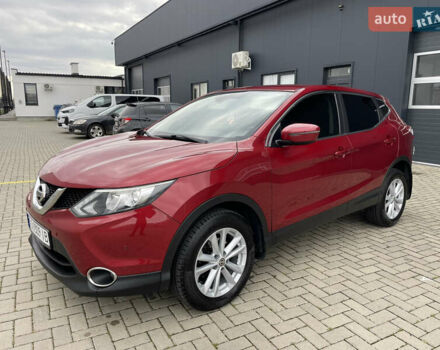 Ниссан Кашкай 2017 в Мукачеве на Automoto.ua Красный Ниссан Кашкай, объемом двигателя 1.6 л и пробегом 133 тыс. км за 14900 $, фото 4 на Automoto.ua