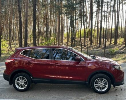 Красный Ниссан Кашкай, объемом двигателя 1.2 л и пробегом 130 тыс. км за 13900 $, фото 6 на Automoto.ua